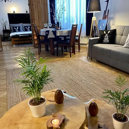 Piotrkowska2828 Apartament. Lodz (Lodz)